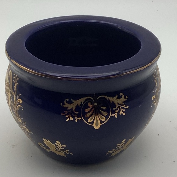 Vintage Limoges Cobalt Blue Vase/Planter with Classical Figures Design in Gold - Picture 2 of 8